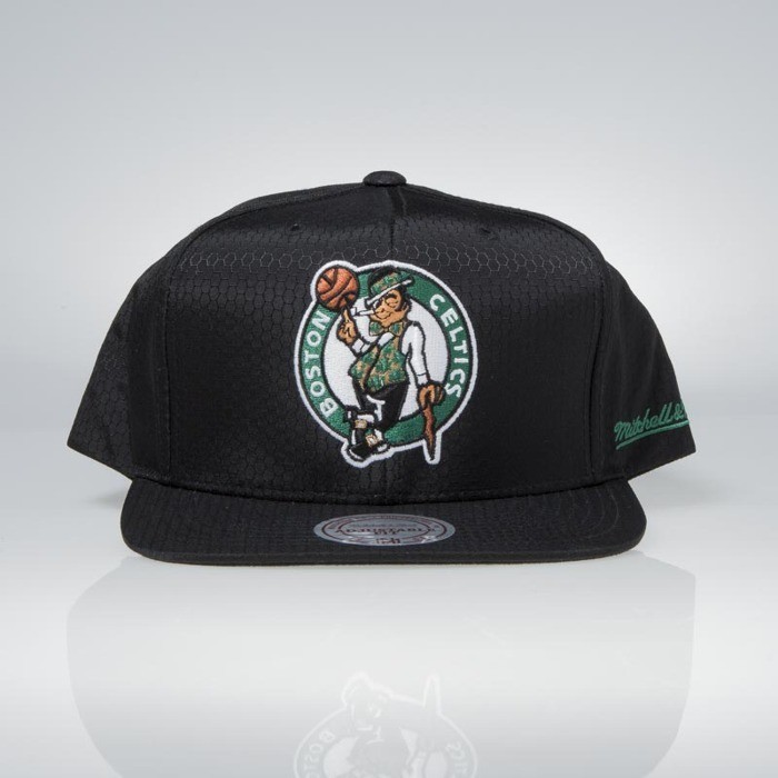Snapback kšiltovka Mitchell & Ness Boston Celtics Black Ripstop Honeycomb 895 Kč
