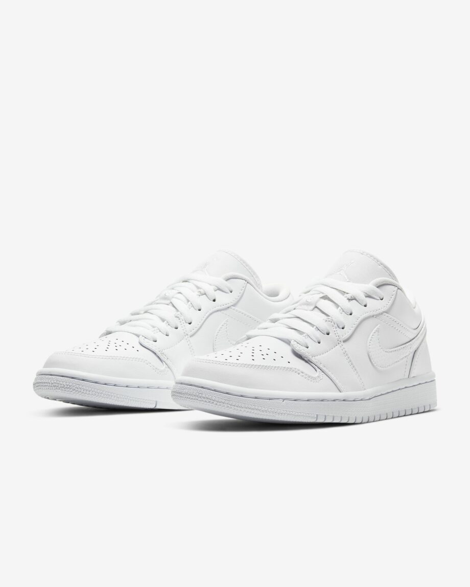 Pánské tenisky Nike Air Jordan 1 Low bílé sleva